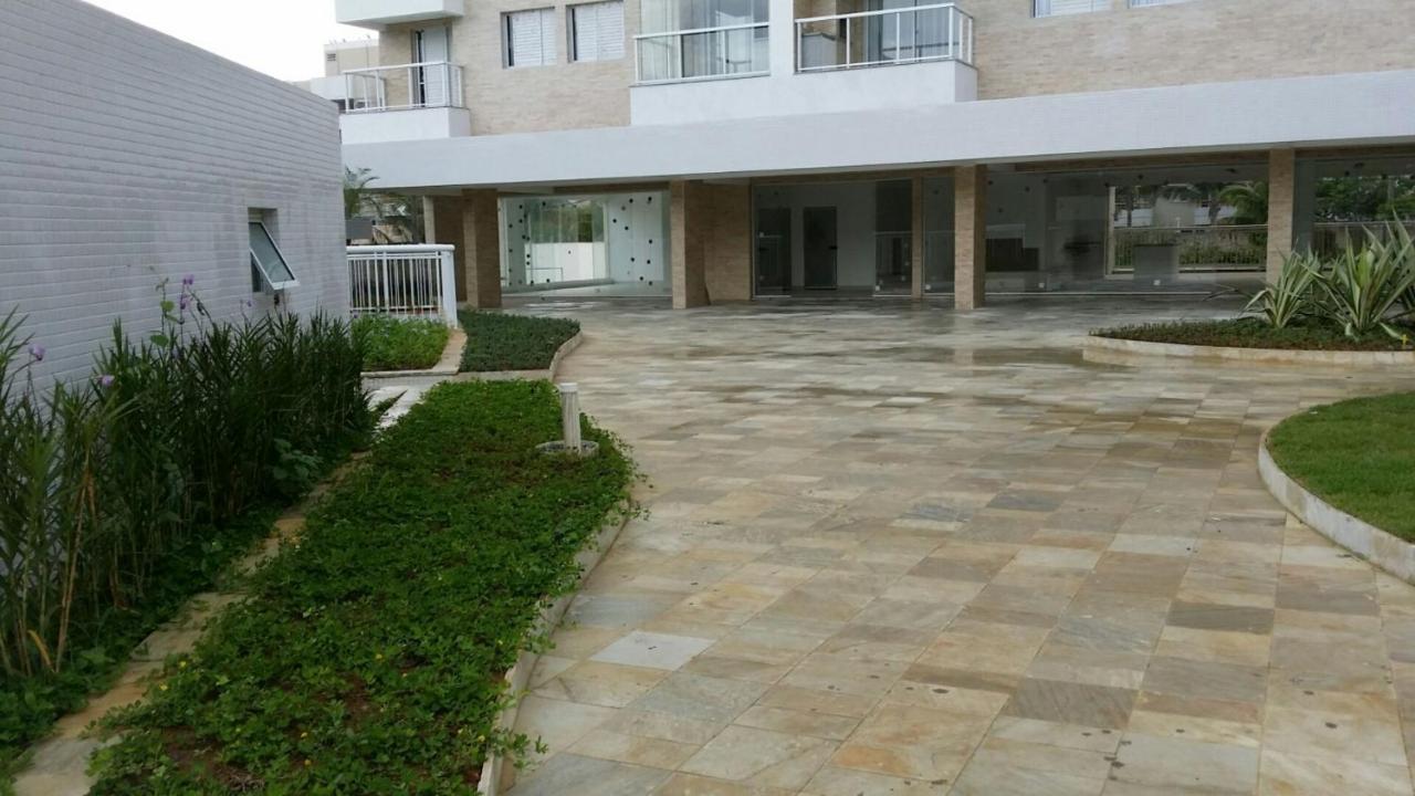 Jd. S. Lourenço - Riviera - Novo, 3 dorm, AC, 300m do mar, serviço de praia Riviera de Sao Lourenco Exterior foto
